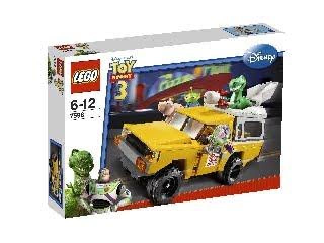 Scooby Doo - Pizza Planet Car  