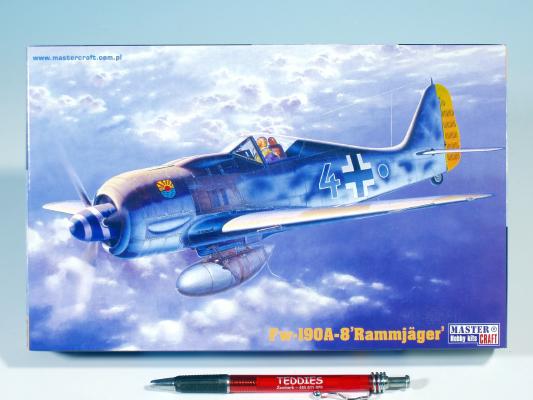 Stavebnice modelu Fw-190-8 Ramjager série III 