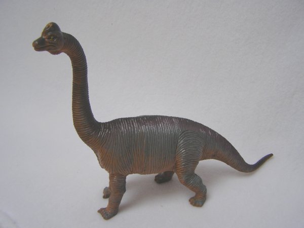 Dinosaurus 26-36cm-IV