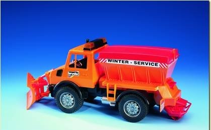 Bruder auto Unimog sněhový pluh s radlicí 02572 