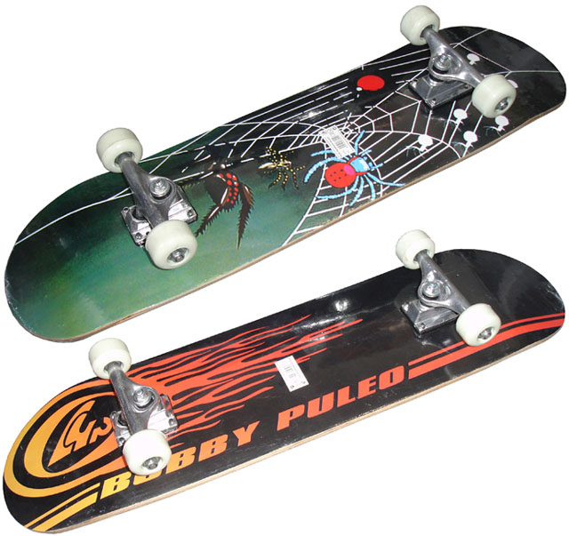 Skateboard závodní
