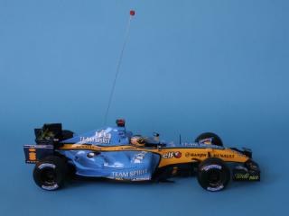 Model - auto na ovládání RENAULT R26 1:10