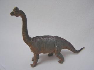 Dinosaurus 26-36cm-IV