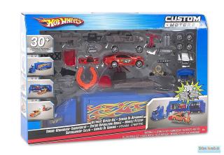 HOT WHEELS Custom Motors přepravní kamion pro závodní auto